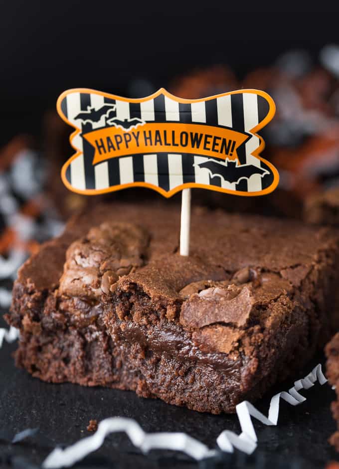 Halloween brownies with cute topper