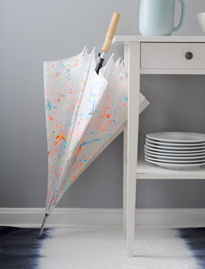 DIY Expensive Looking Gifts MakeKind Splatter Paint Umbrella