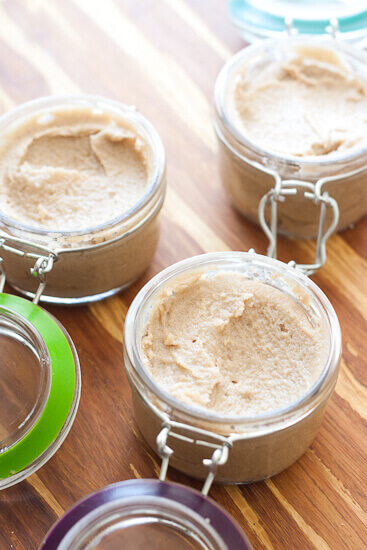 Homemade personal care and beauty products-Brown Sugar and Coconut Oil Body Scrub